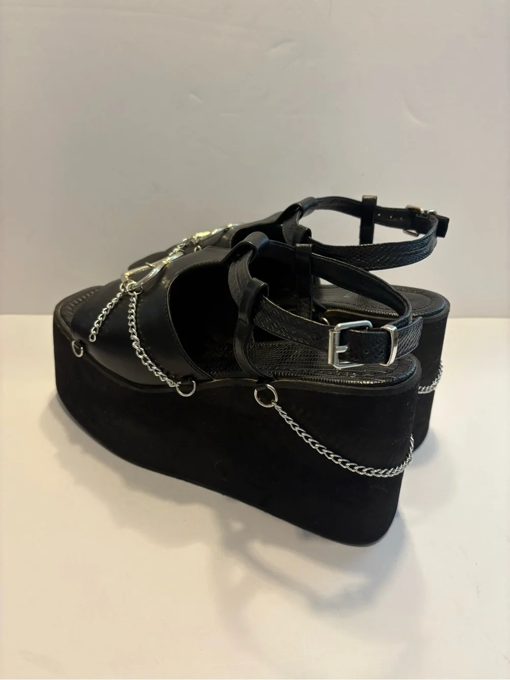 Heart Hardware Chain Wedge Platform Sandals Black Gothic, Grunge, Punk Sz 8